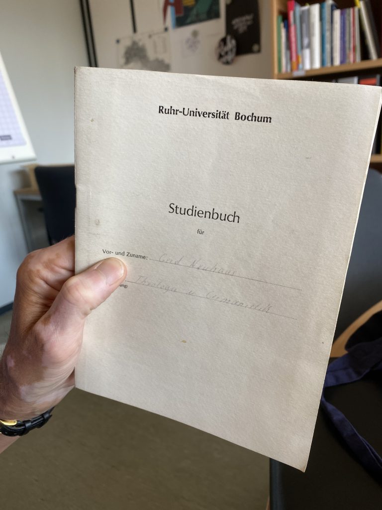 Studienbuch für Gerd Neuhaus